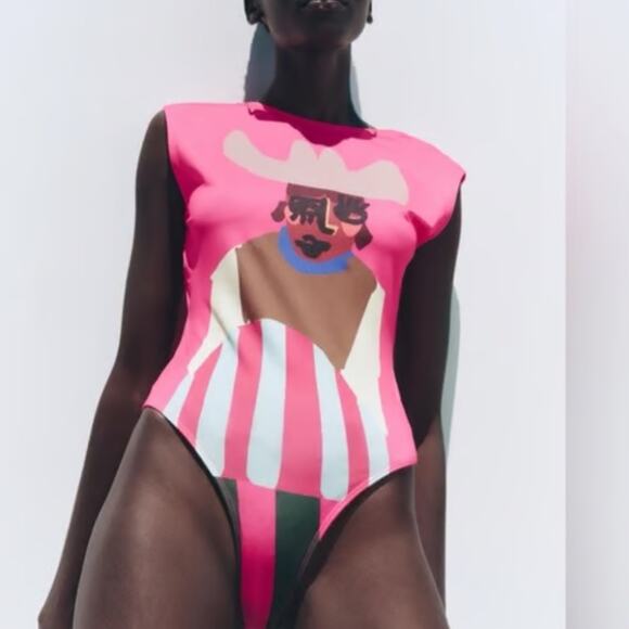 Zara Justine Franco Print Hot Pink Bodysuit Top NWT
Small - Picture 4 of 12